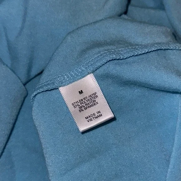 Zenana Reversible Style Flowy Tank - Picture 3 of 3